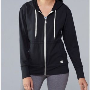 Vuori black halo performance hoodie XS